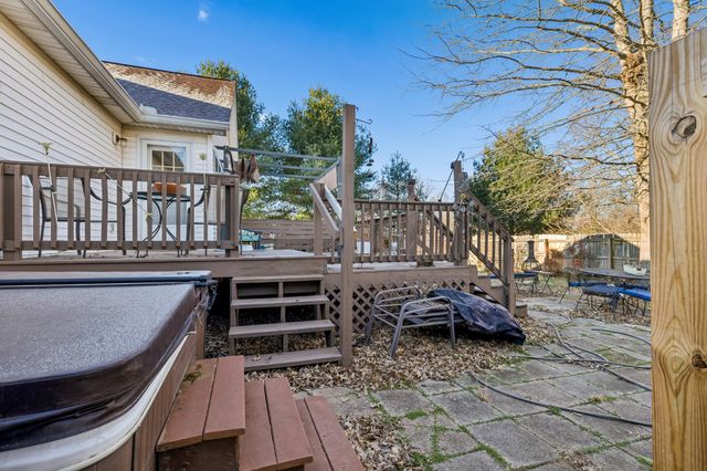 202 Briston Court, Murfreesboro, TN 37127