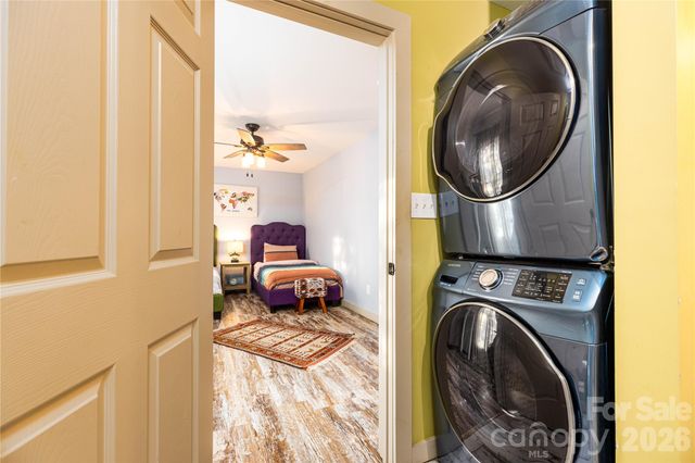 221 Pineville Matthews Road, Matthews, NC 28105
