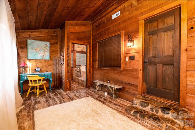 221 Pineville Matthews Road, Matthews, NC 28105