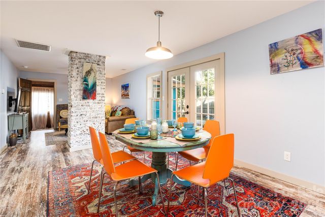 221 Pineville Matthews Road, Matthews, NC 28105