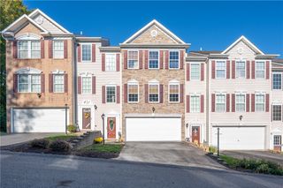 116 Alderwood Dr, South Greensburg Boro, PA 15601