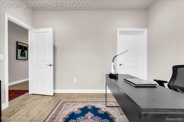 495 Cornerstone Drive, Oxford Charter Township, MI 48371
