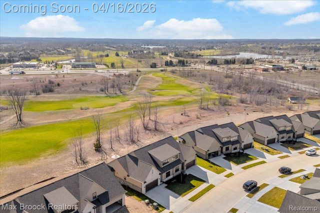 495 Cornerstone Drive, Oxford Charter Township, MI 48371