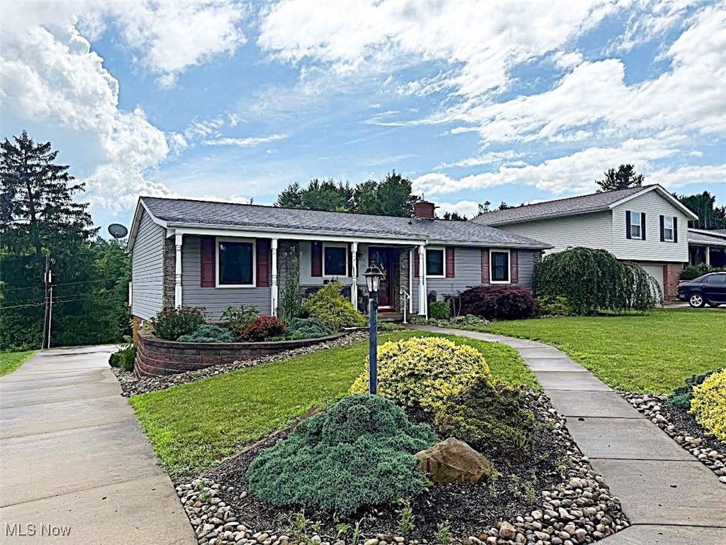 213 Highland Park, Bloomingdale, OH 43910