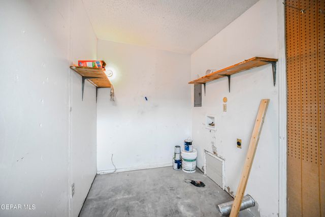 5520 Edinburg Drive, El Paso, TX 79924