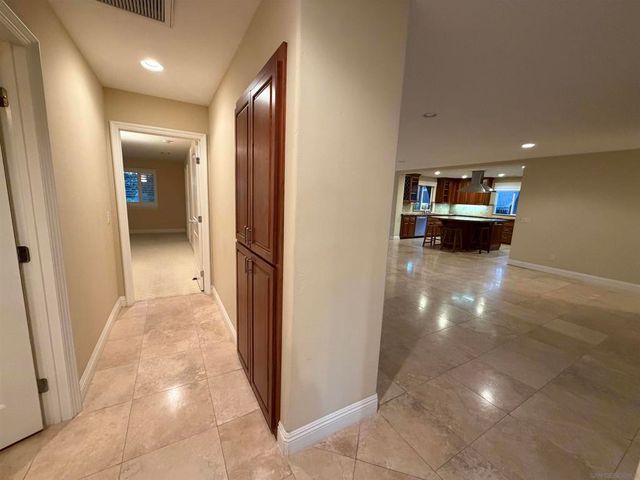 16902 Via de Santa Fe 12, Rancho Santa Fe, CA 92067