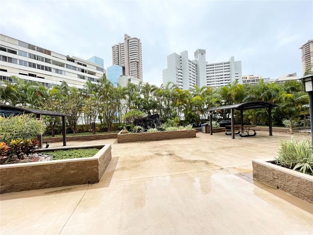 411 Hobron Lane 3802, Honolulu, HI 96815