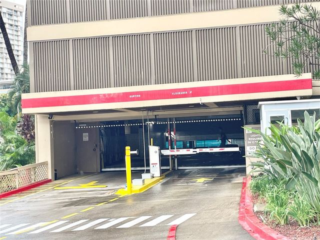 411 Hobron Lane 3802, Honolulu, HI 96815