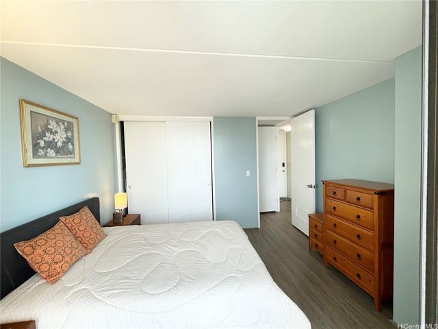 411 Hobron Lane 3802, Honolulu, HI 96815