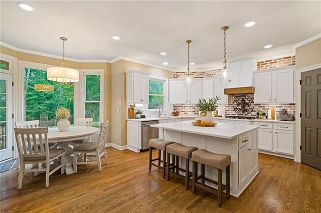 236 Rivergate Drive, Suwanee, GA 30024