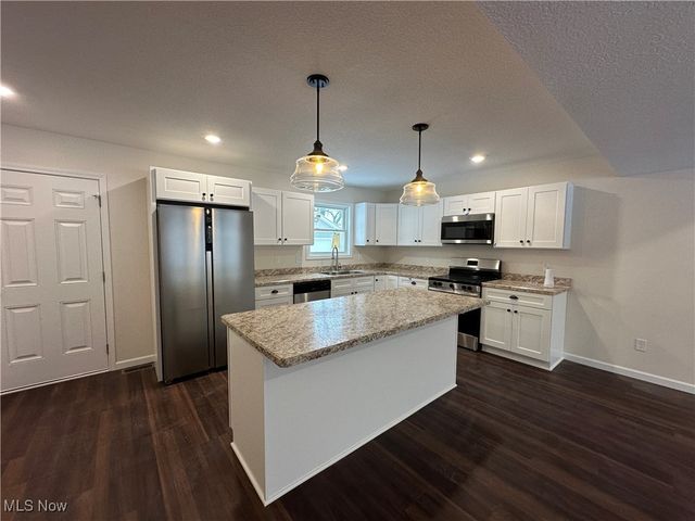 753 Mineral Springs Avenue, Youngstown, OH 44511