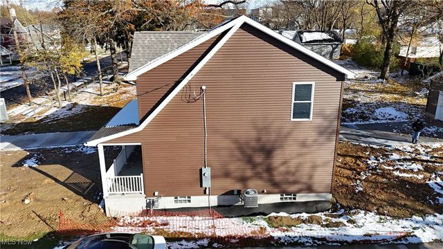 753 Mineral Springs Avenue, Youngstown, OH 44511