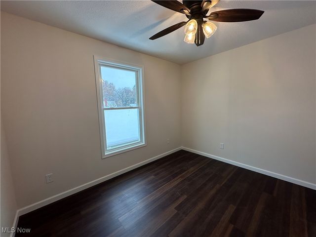 753 Mineral Springs Avenue, Youngstown, OH 44511