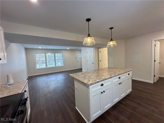 753 Mineral Springs Avenue, Youngstown, OH 44511