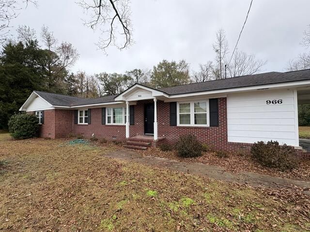 966 W Main Street, Harleyville, SC 29448