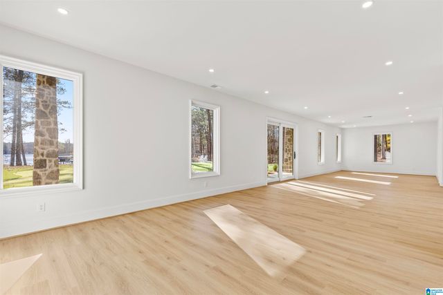 1270 COUNTY ROAD 175, Crane Hill, AL 35053