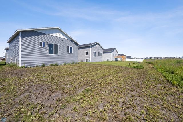 2636 74th Avenue S, Fargo, ND 58104