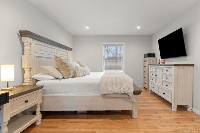 65 Beaver Road, Lagrangeville, NY 12540