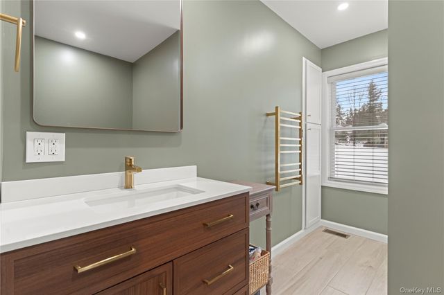 65 Beaver Road, Lagrangeville, NY 12540