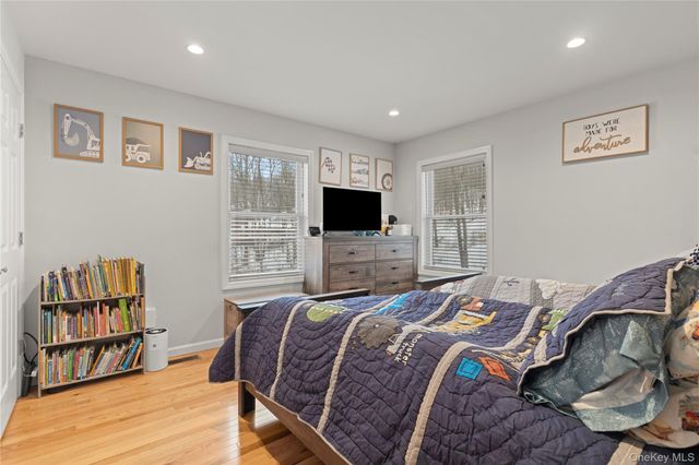 65 Beaver Road, Lagrangeville, NY 12540