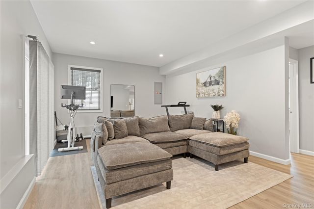 65 Beaver Road, Lagrangeville, NY 12540