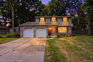 3047 Courtesy Drive, Flint, MI 48506
