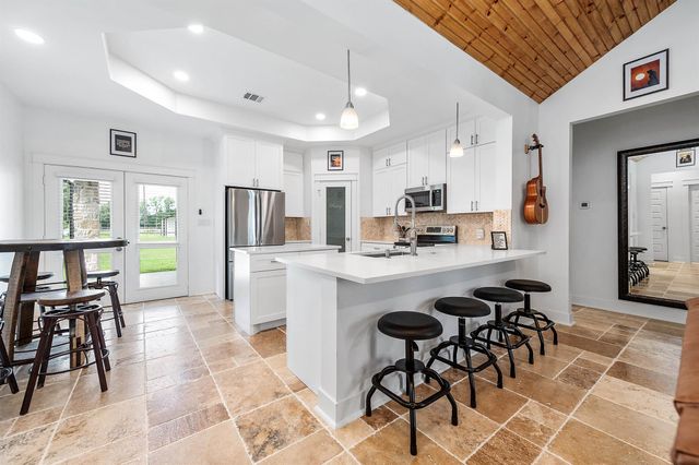 8032 Short Rd Road, Needville, TX 77461