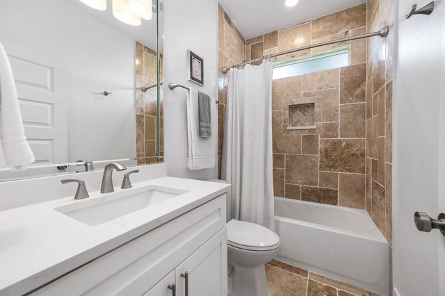 8032 Short Rd Road, Needville, TX 77461