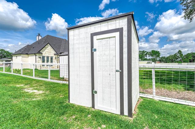8032 Short Rd Road, Needville, TX 77461