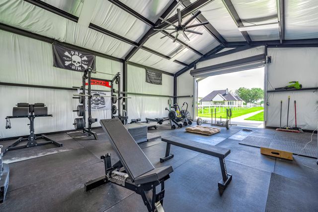 8032 Short Rd Road, Needville, TX 77461