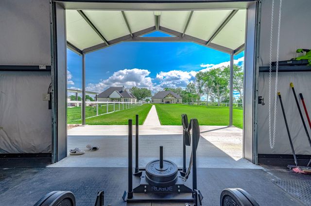 8032 Short Rd Road, Needville, TX 77461