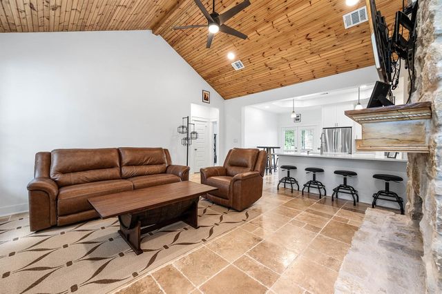 8032 Short Rd Road, Needville, TX 77461