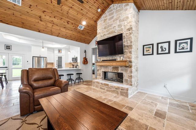 8032 Short Rd Road, Needville, TX 77461