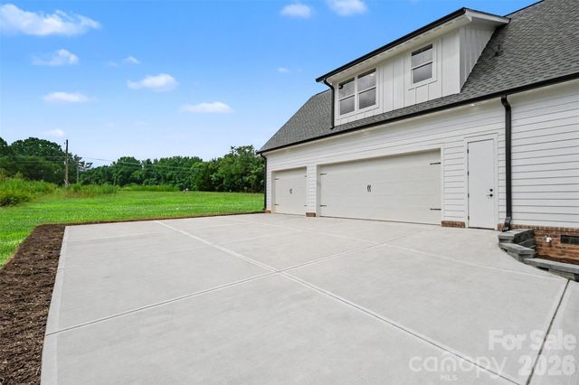 6609 McNeely Road, Waxhaw, NC 28173