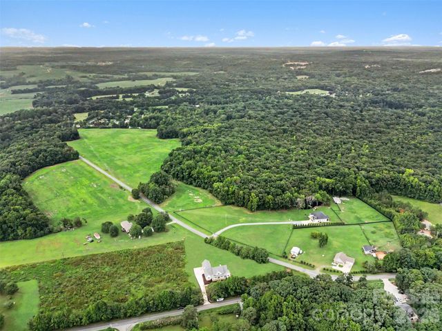 6609 McNeely Road, Waxhaw, NC 28173