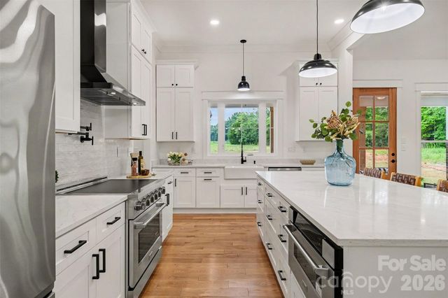 6609 McNeely Road, Waxhaw, NC 28173