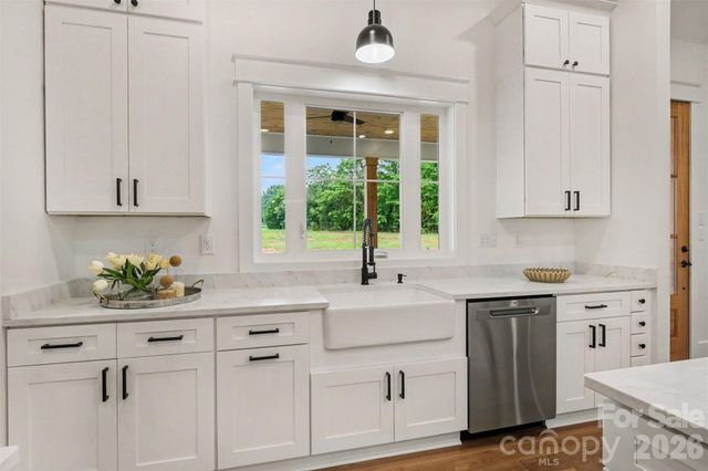 6609 McNeely Road, Waxhaw, NC 28173