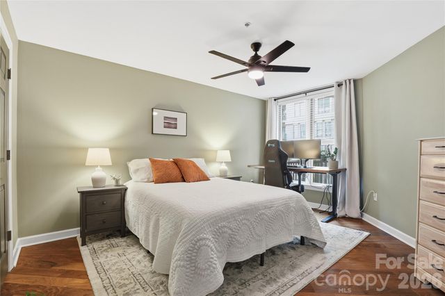 718 W Trade Street 305, Charlotte, NC 28202