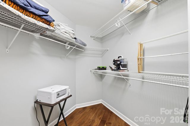 718 W Trade Street 305, Charlotte, NC 28202