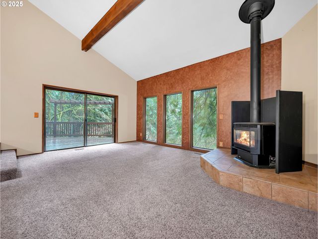 35570 Se BARNUM Rd, Sandy, OR 97055