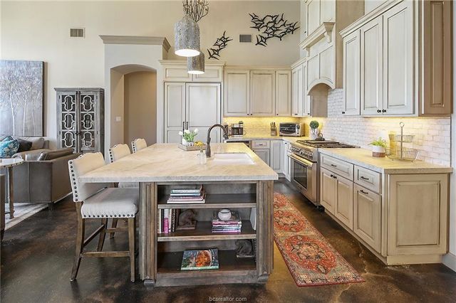 3190 Fm 1361, Somerville, TX 77879