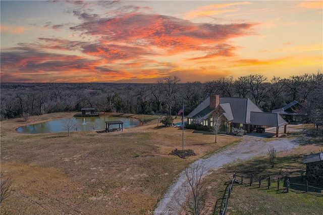 3190 Fm 1361, Somerville, TX 77879