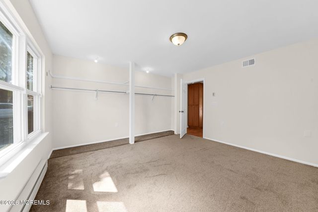 759B Liverpool Circle, Manchester, NJ 08759