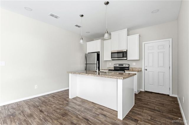 5909 Sandpiper Avenue, Mcallen, TX 78504