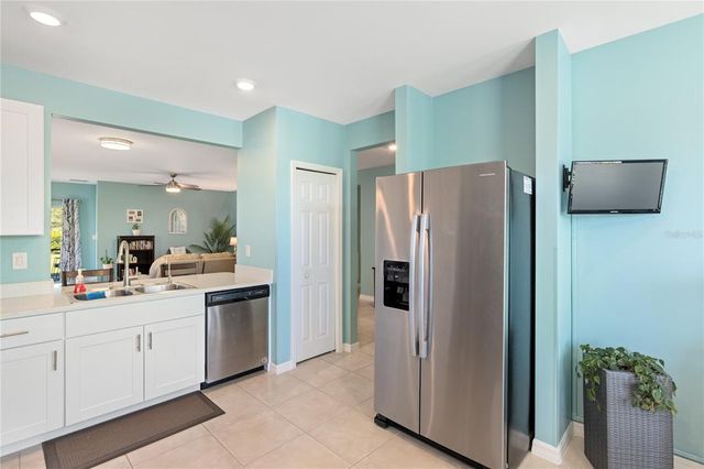 25292 E LENOX CIRCLE, Punta Gorda, FL 33950