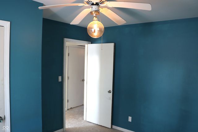 4856 Catalina Drive S, New Palestine, IN 46163