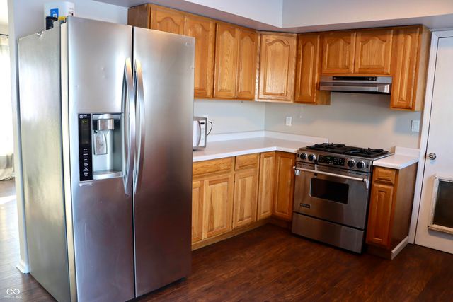 4856 Catalina Drive S, New Palestine, IN 46163