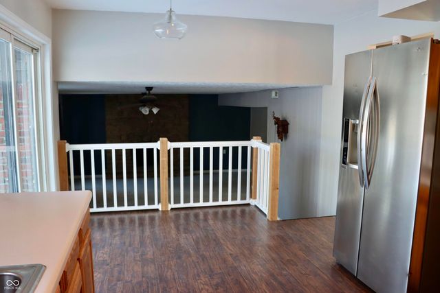 4856 Catalina Drive S, New Palestine, IN 46163