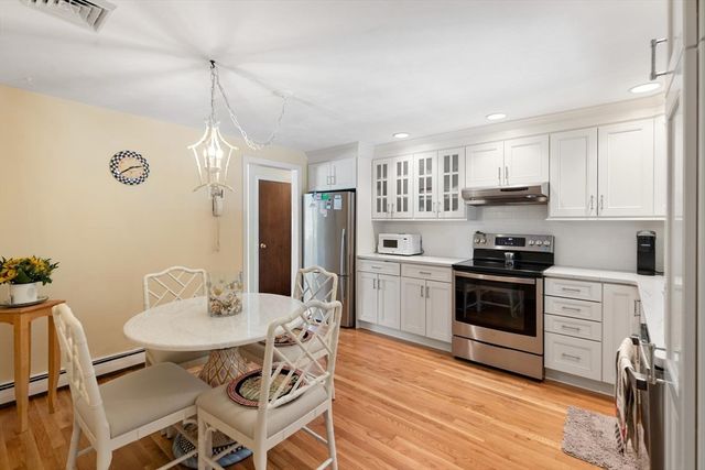25 Lisa Lane, Reading, MA 01867