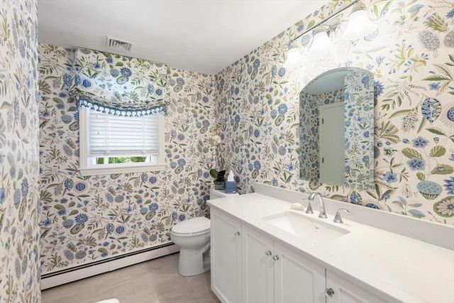 25 Lisa Lane, Reading, MA 01867